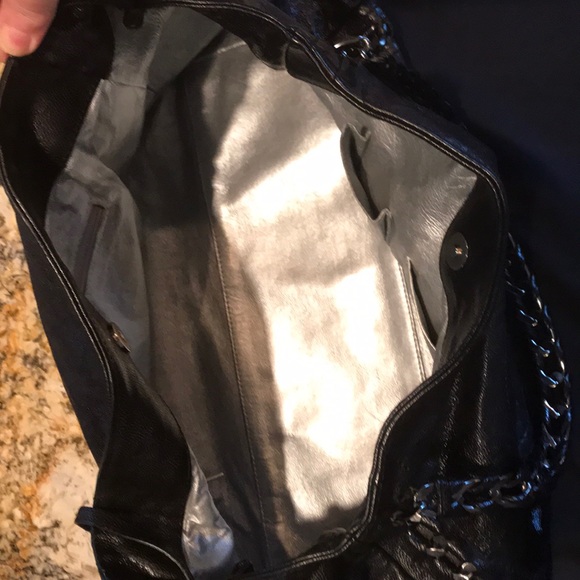 Chanel Luxe Ligne Additional Photos - Picture 3 of 8